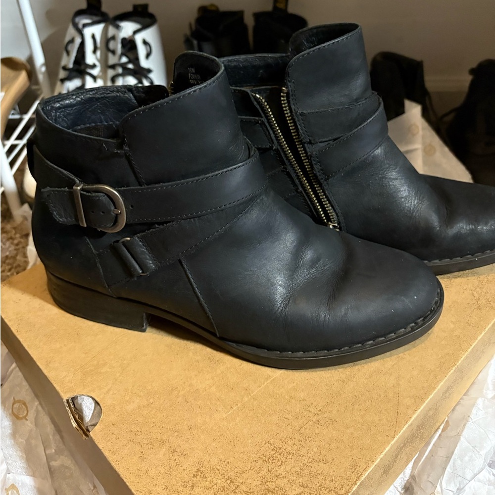 BORN Womens Chaval Leather Closed Toe Ankle Fashion Boots, Black, Size 10.0